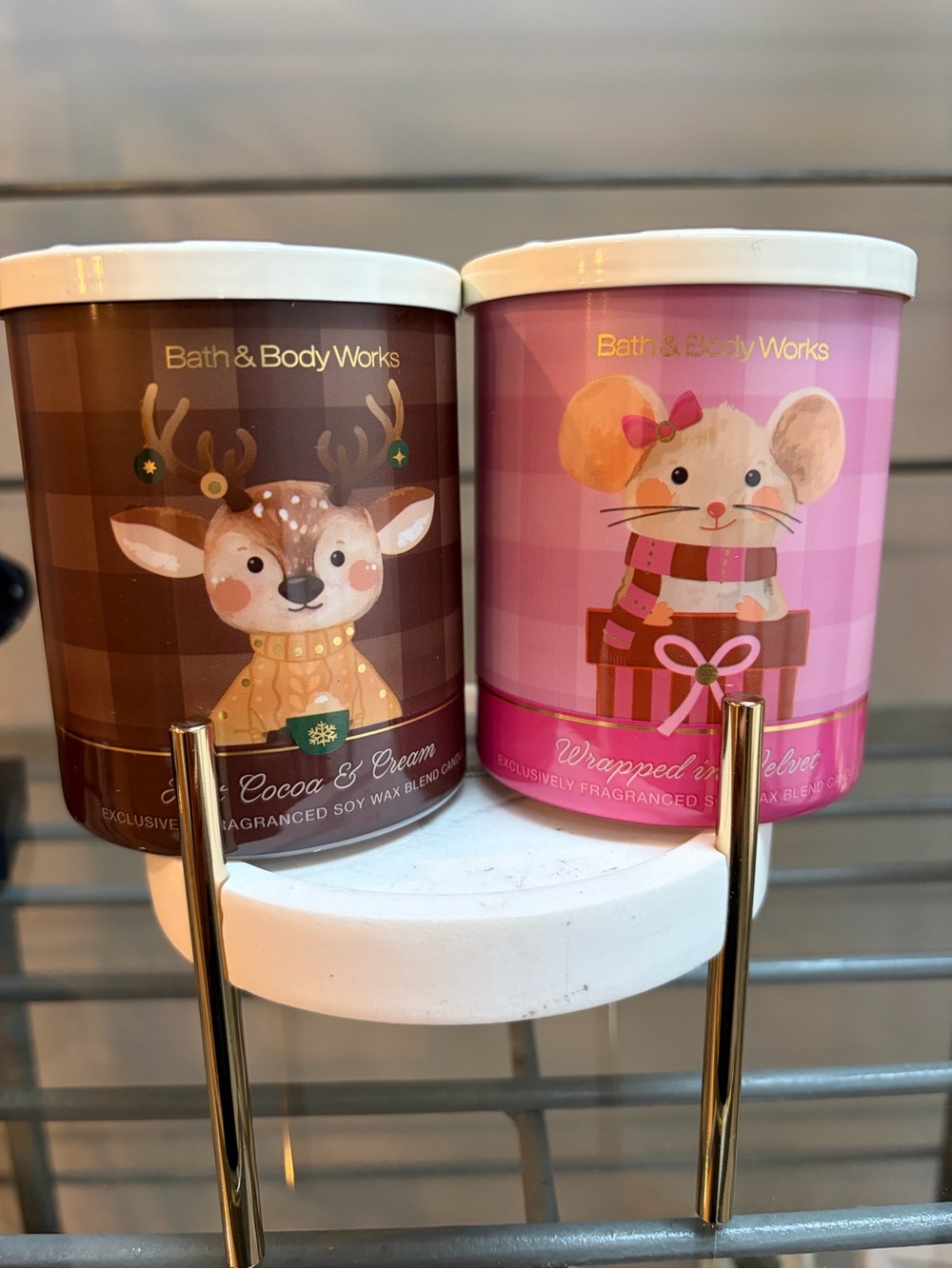 Bath & Body Works Wrapped in Velvet/Hot Cocoa Single Wick Candles NWT Holiday